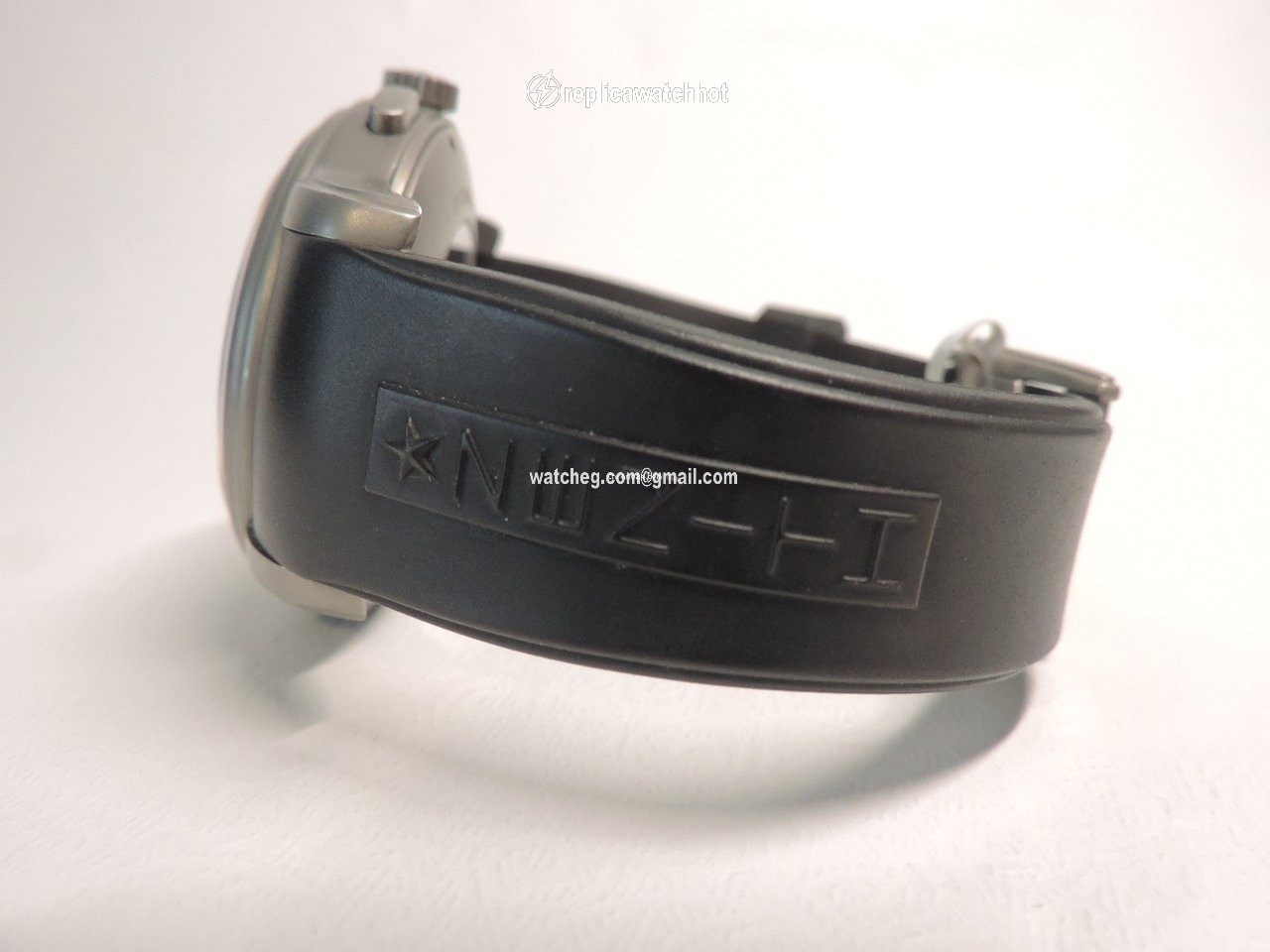 Zenith Mens watch Unisex Automatic Titanium 95 1260 4021 Titanium Chronomaster 2