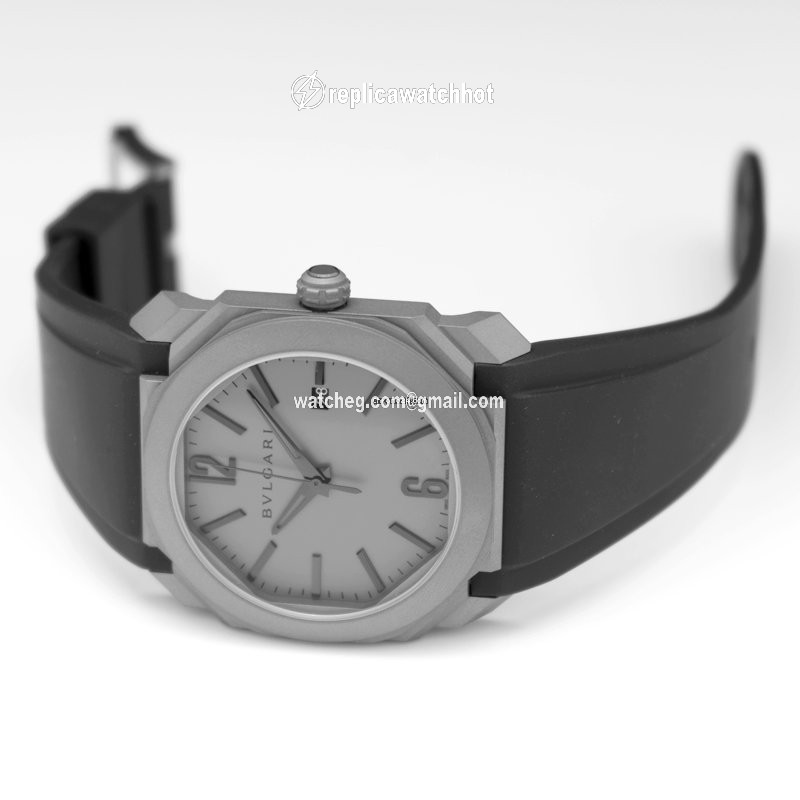 Bulgari Octo Mens watch Unisex Automatic Titanium 102858 2
