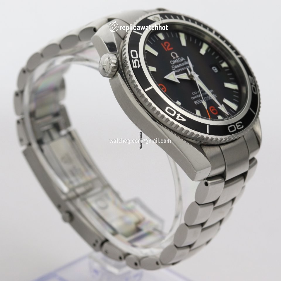 Omega Seamaster Planet Ocean Mens watch Unisex Automatic Steel 22015100 2