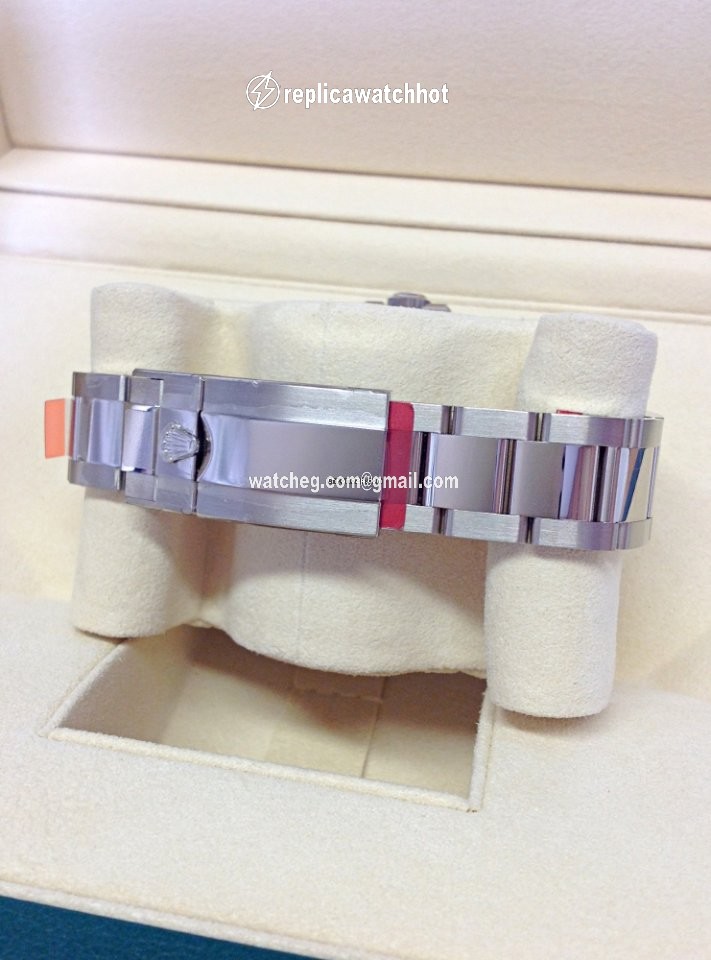 Rolex GMT-Master II Mens watch Unisex White gold Automatic 116719BLRO 3