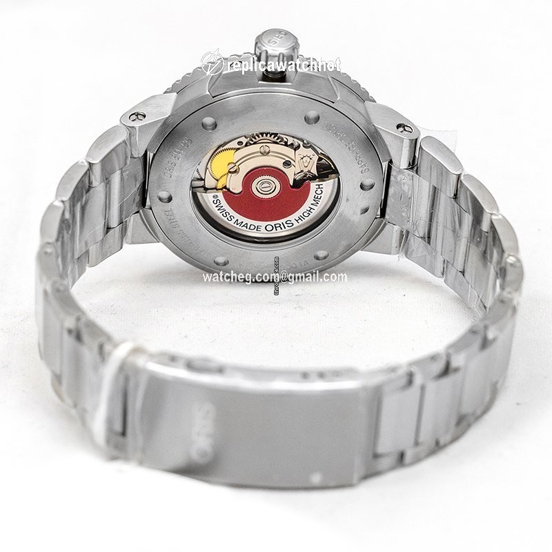 Oris Aquis Date Mens watch Unisex Automatic Steel 01 733 7730 4159-07 8 24 05PEB 3