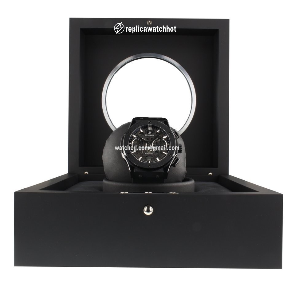 Hublot Classic Fusion Aerofusion Mens watch Unisex Automatic Ceramic 525CM0170RX 3