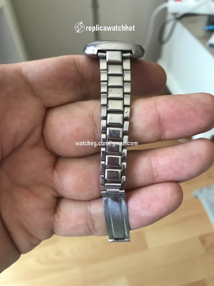 Movado Womens watch Automatic Queenmatic video 3