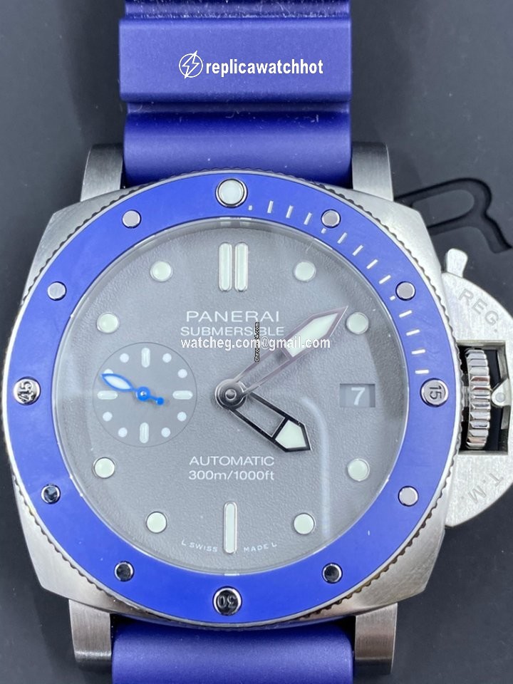 Panerai Luminor Submersible Mens watch Unisex Automatic Steel PAM 00959 3