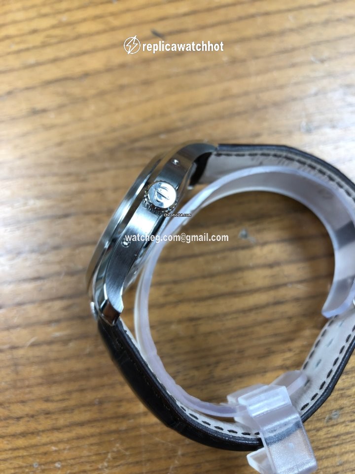 Baume & Mercier Clifton Mens watch Unisex Automatic Steel 10055 3