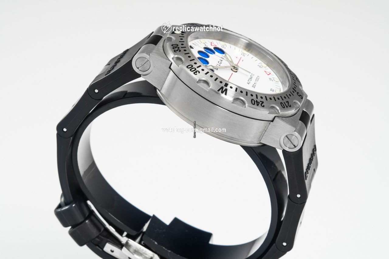Bulgari Diagono Mens watch Unisex Automatic Steel SD 40 S RE 3