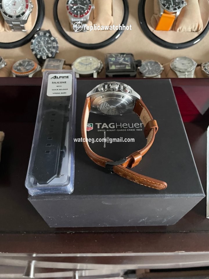 TAG Heuer Formula 1 Calibre 16 Mens watch Unisex Automatic Steel CAZ2010.FT8024 3