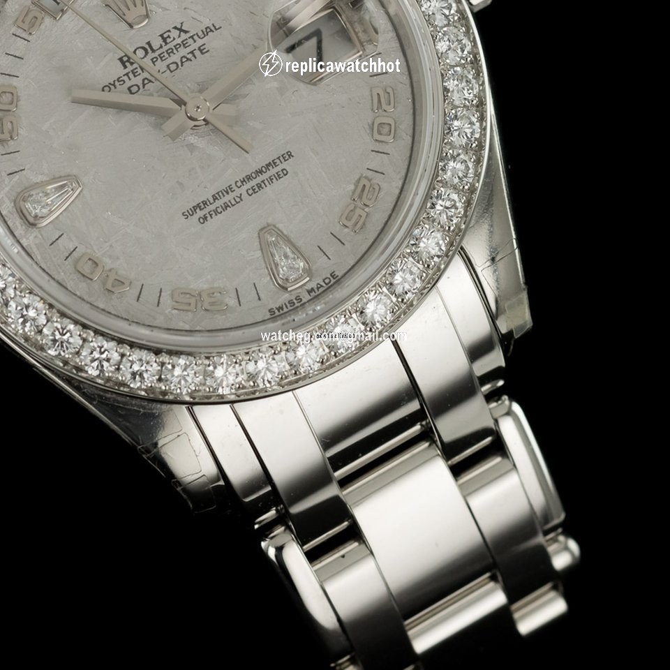 Rolex Day-Date Mens watch Unisex Platinum Automatic 18946 3