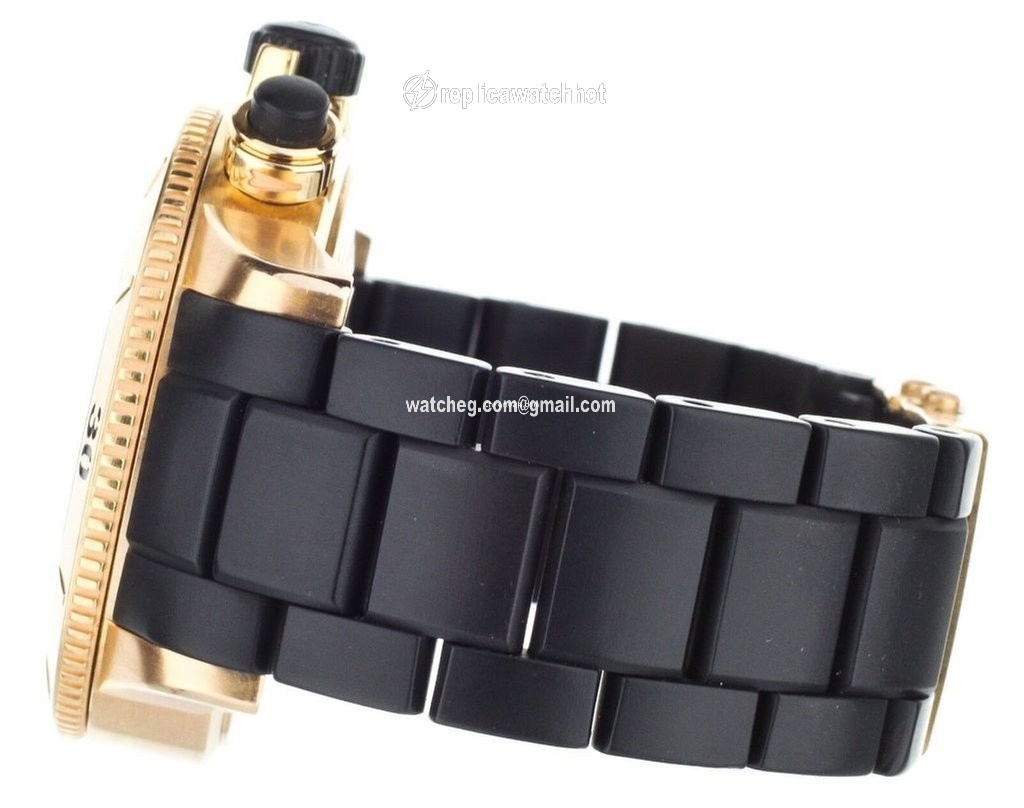 Jaeger-LeCoultre Master Compressor Diving Mens watch Unisex Automatic Rose gold 160.2.25 3