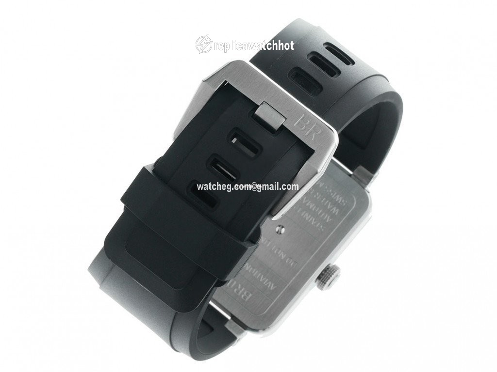 Bell & Ross BR 03-92 Steel Mens watch Unisex Automatic Steel BR 0392-BL-ST 3