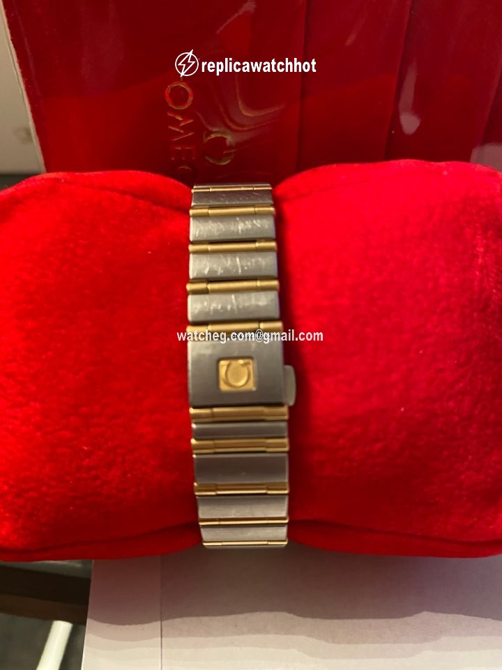 Omega Constellation Womens watch Quartz Gold Steel 1262.75.00 3