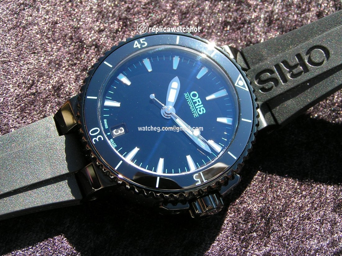 Oris Aquis Date Womens watch Automatic Steel 01 733 7652 4725-07 4 18 34B 3