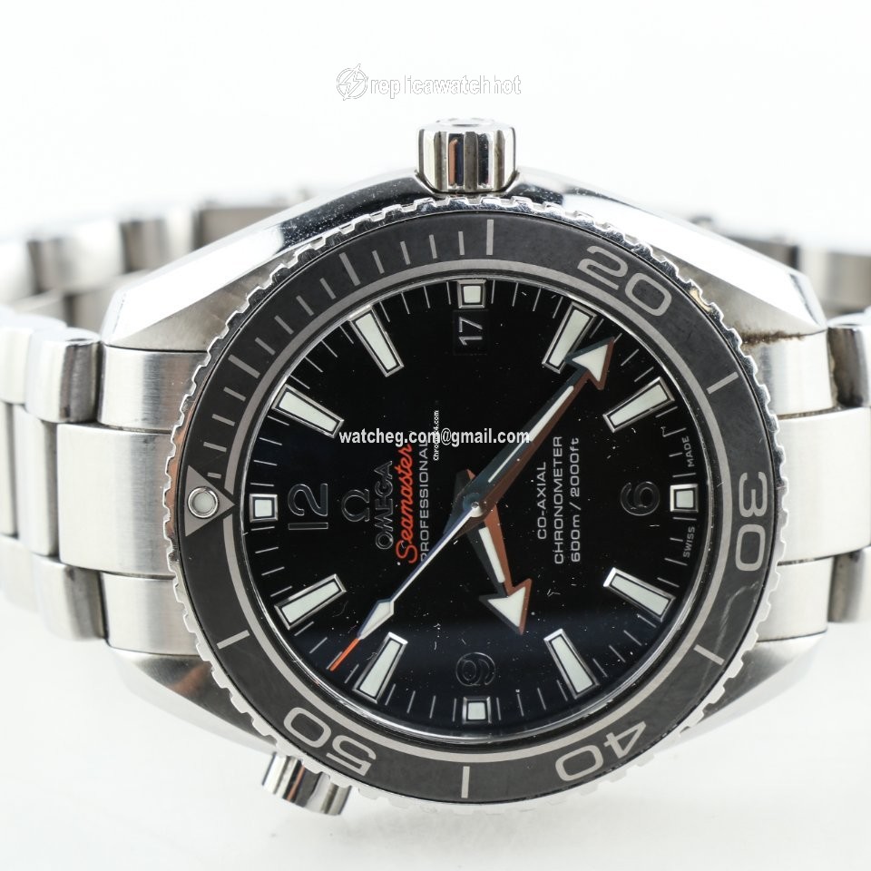 Omega Seamaster Planet Ocean Mens watch Unisex Automatic Steel 232.32.42.21.01.001 3