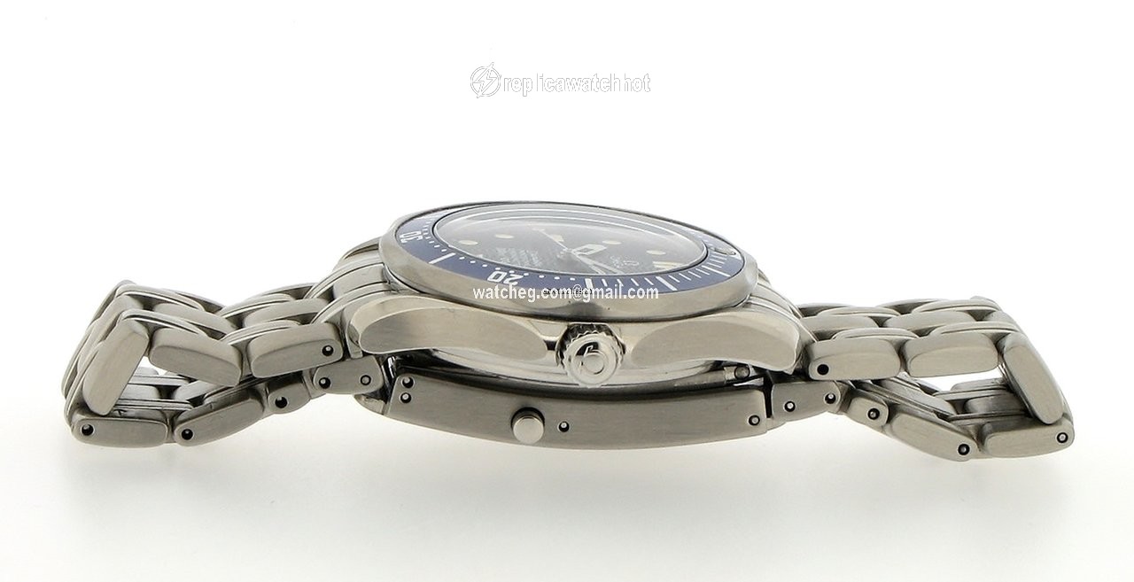 Omega Seamaster Diver 300 M Mens watch Unisex Automatic Steel 2551.80.00 3