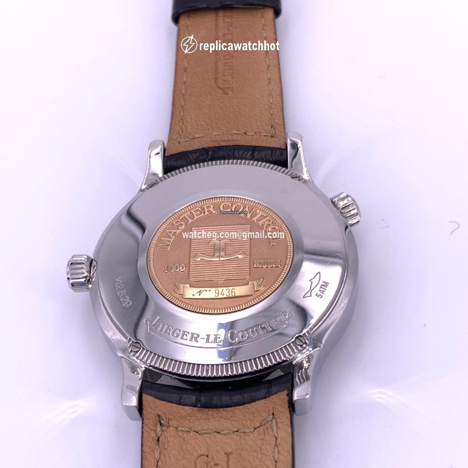 Jaeger-LeCoultre Master Geographic Automatic Steel Jaeger Le Coultre Master Geographic 142.8.92 Watch 3