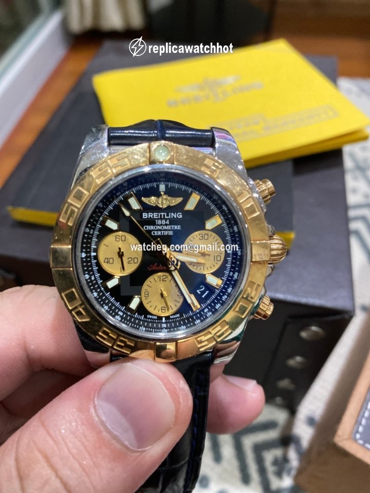 Breitling Chronomat 41 Mens watch Unisex Automatic Gold Steel CB014012.BA53.728P.A18BA.1 3