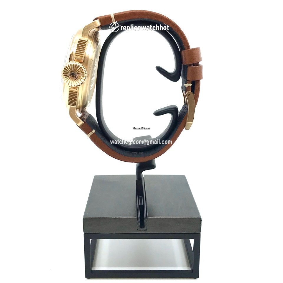 Zenith Pilot Mens watch Unisex Automatic Yellow gold 30.2430.4069 78.C811 3