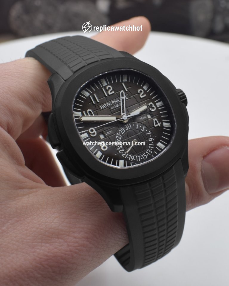 Patek Philippe Aquanaut Automatic Steel 5164 3