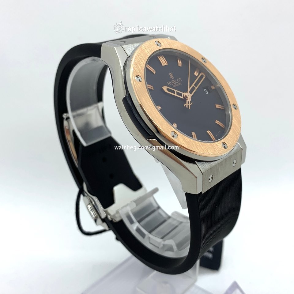 Hublot Classic Fusion 45, 42, 38, 33 mm Mens watch Unisex Automatic Titanium 511.NO.1180.RX 3