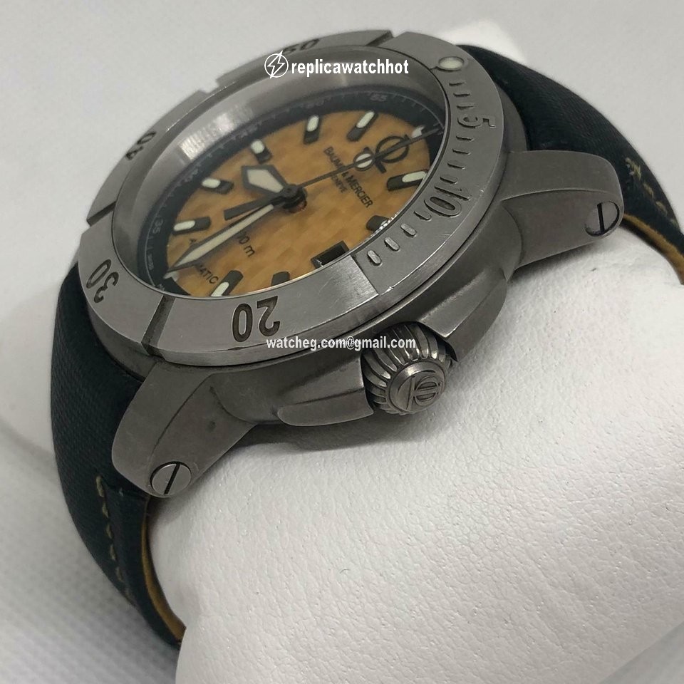 Baume & Mercier Capeland Mens watch Unisex Automatic Titanium 65414 3