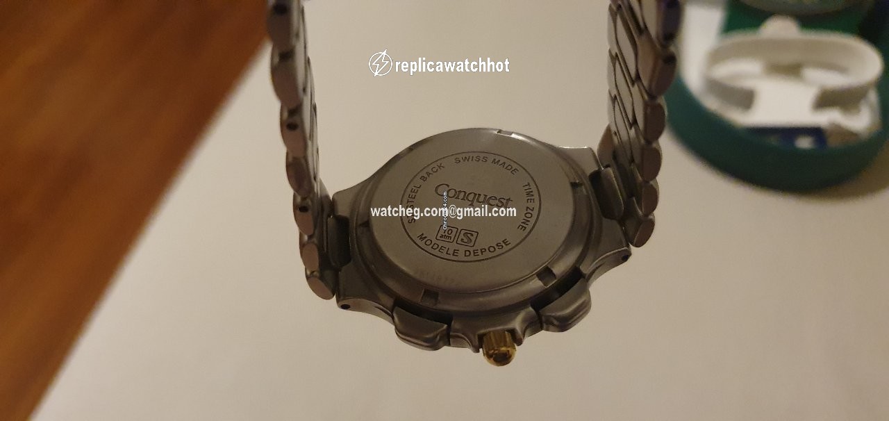 Longines Conquest Mens watch Unisex Quartz Gold Steel L1.614.3 3