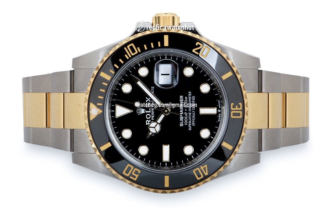 Rolex Submariner Date Mens watch Unisex Gold Steel Automatic 126613LN 3
