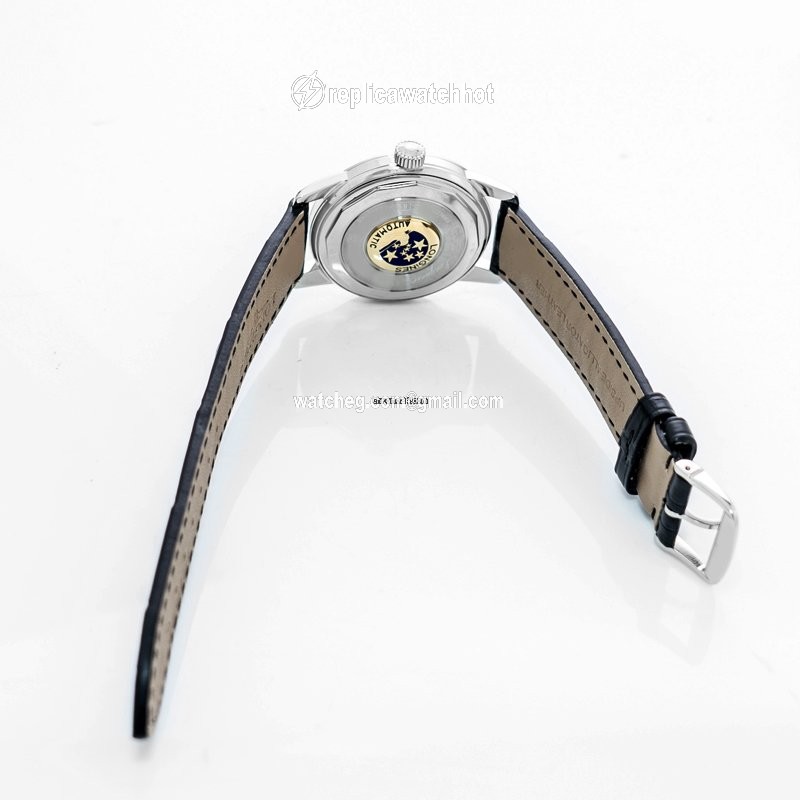 Longines Conquest Heritage Mens watch Unisex Automatic Steel L16114524 3