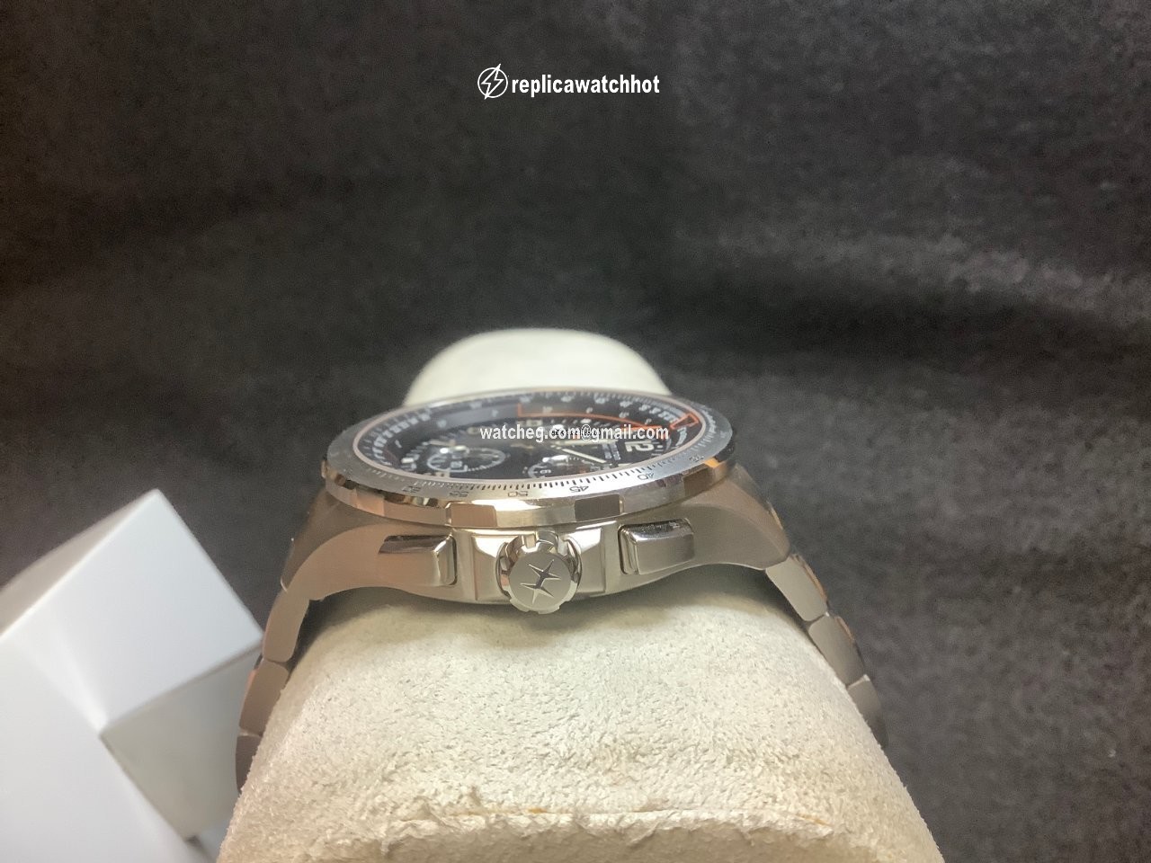 Hamilton Khaki X-Wind Mens watch Unisex Quartz Steel H77912135 3