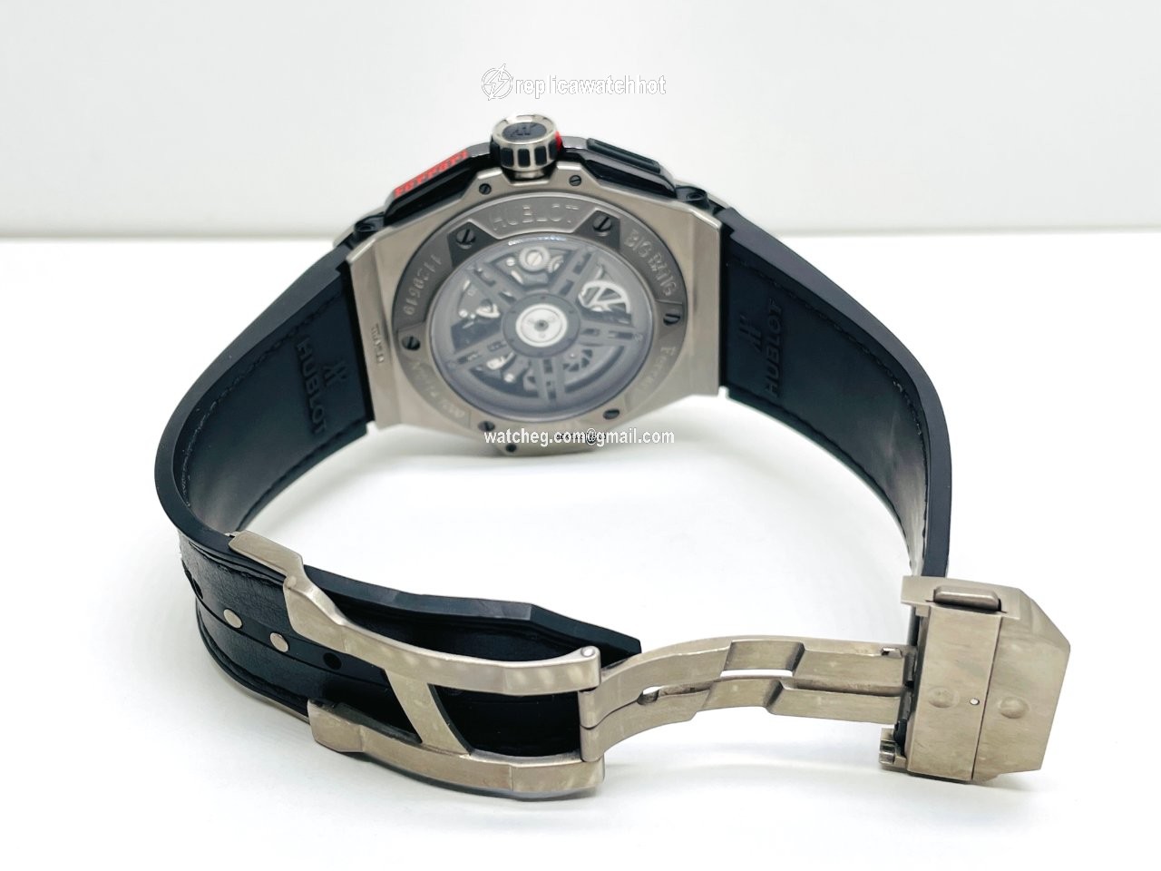 Hublot Big Bang Ferrari Automatic Titanium 401.NJ.0123.VR 3