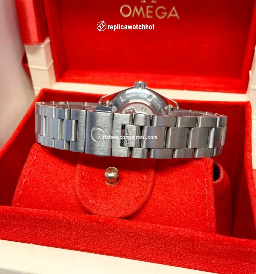 Omega Seamaster Aqua Terra Womens watch Quartz Steel 231.10.30.61.56.001 3