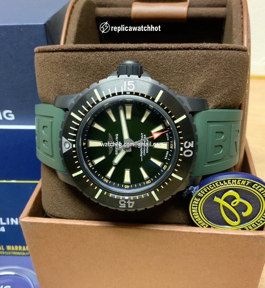 Breitling Superocean Mens watch Unisex Automatic Titanium V17369241L1S1 3