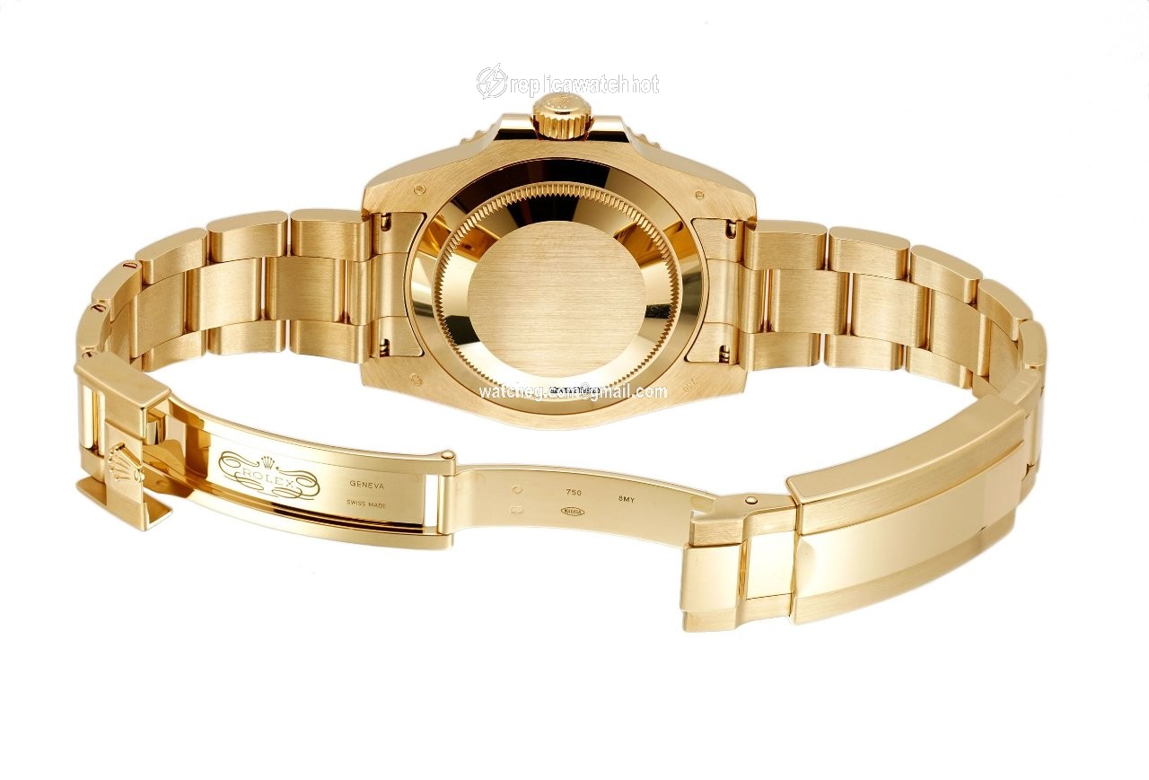Rolex Submariner Date Yellow gold Automatic 116618 LB 3