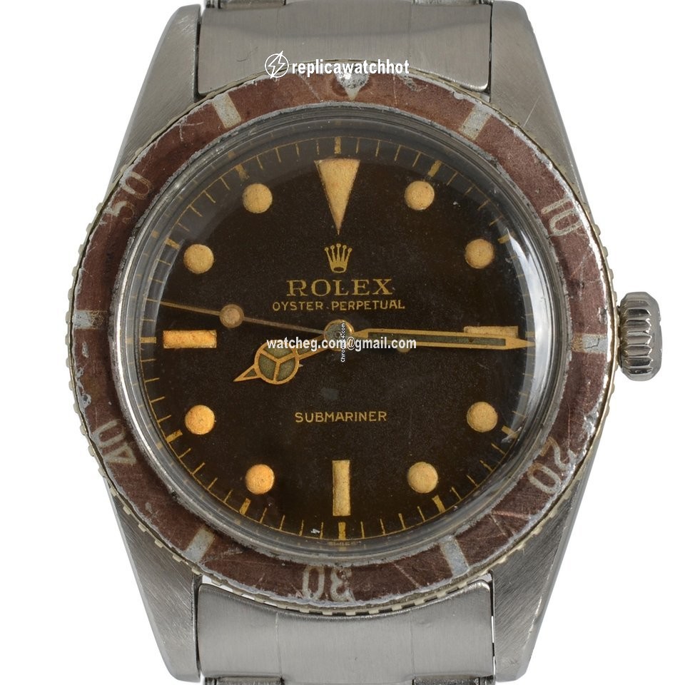 Rolex Submariner (No Date) Steel Automatic 6205 3