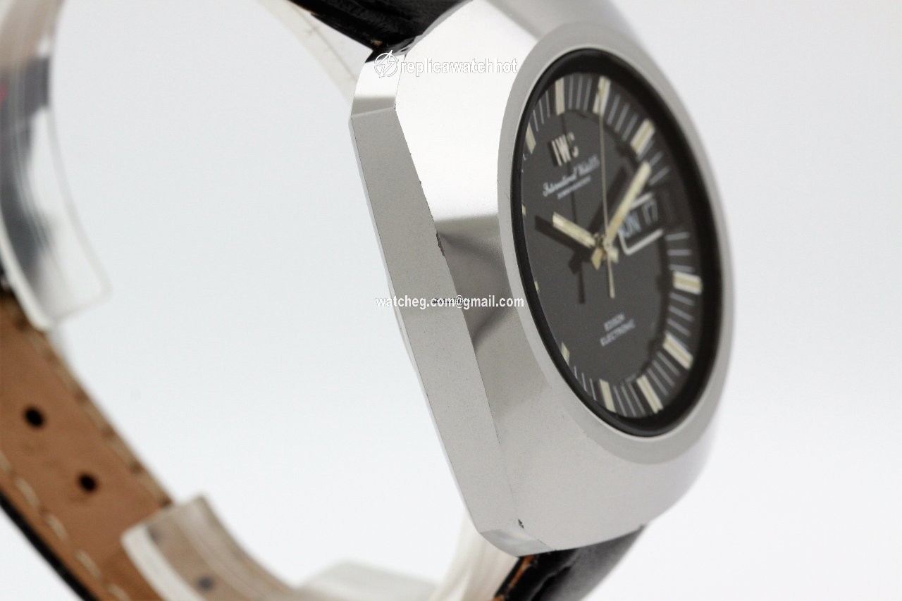 IWC Mens watch Unisex Quartz Steel IW3604 3