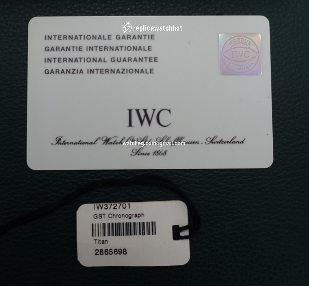 IWC GST Mens watch Unisex Quartz Titanium IW372701 3