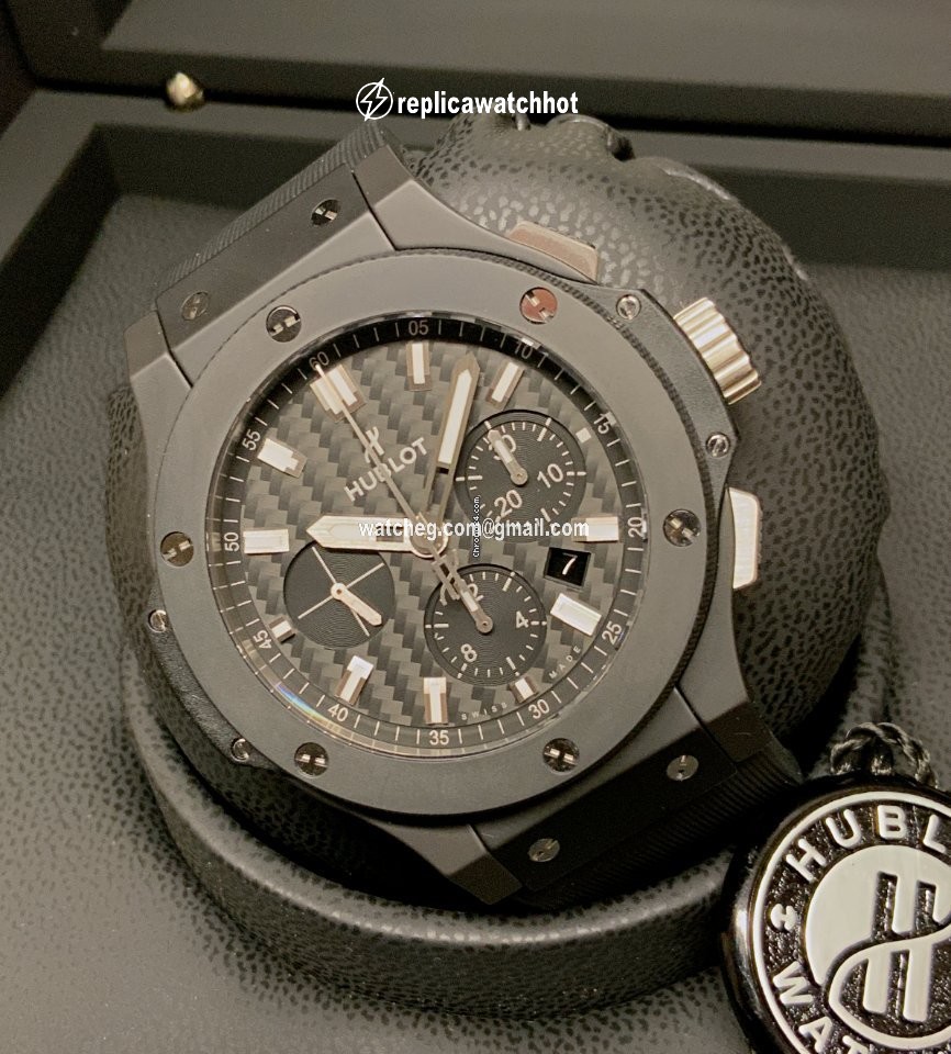 Hublot Big Bang 44 mm Mens watch Unisex Automatic Ceramic 301.CI.1770.RX 3