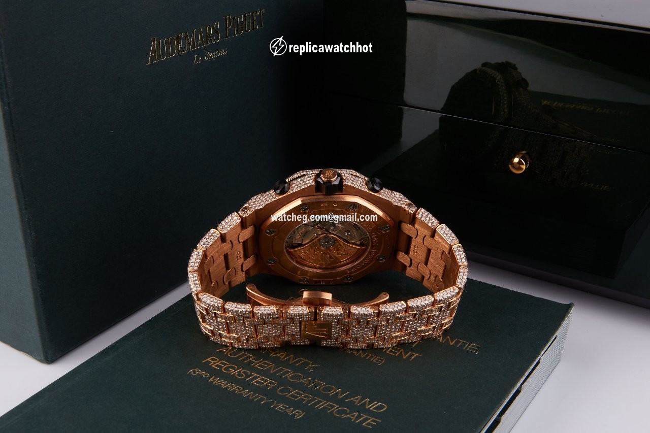Audemars Piguet Royal Oak Offshore Chronograph Mens watch Unisex Automatic Rose gold 26470OR.OO.1000OR.01 3