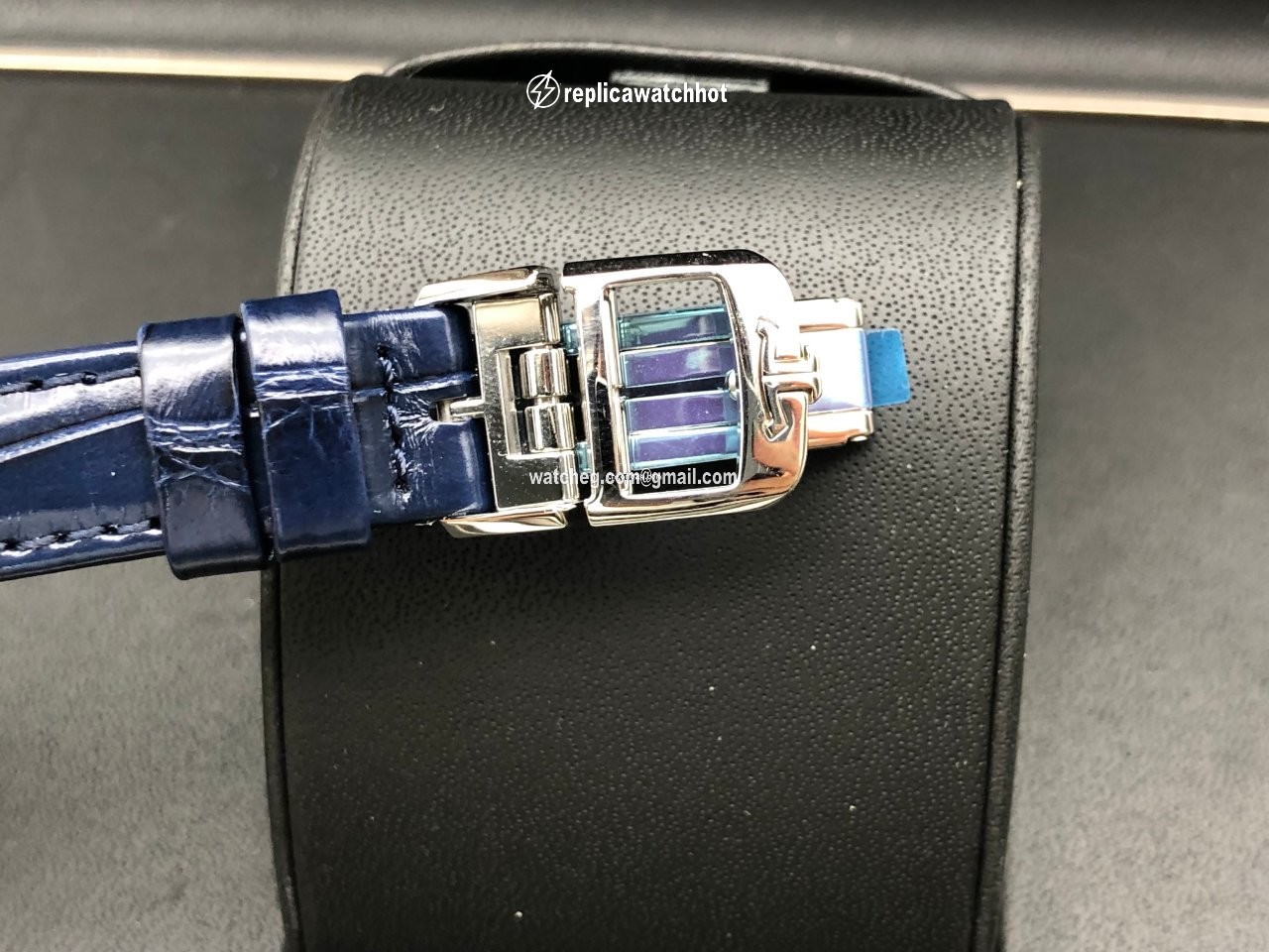 Jaeger-LeCoultre Reverso Womens watch Quartz Steel Q3288420 3