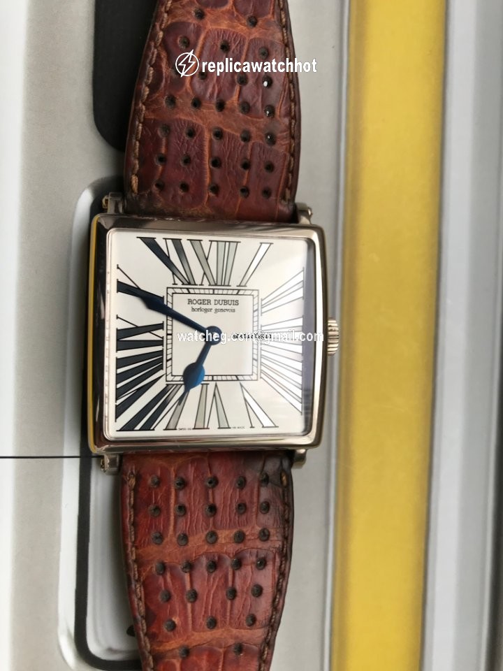 Roger Dubuis Golden Square Mens watch Unisex Automatic White gold Roger Dubuis 3