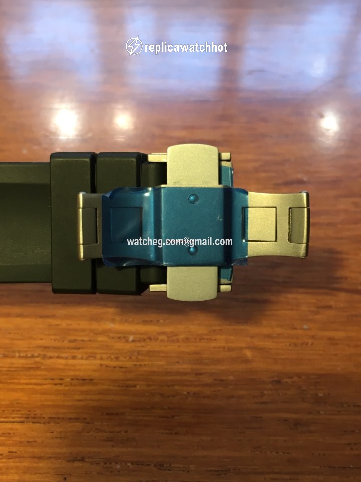U-Boat U-1001 Automatic Titanium 2280 3