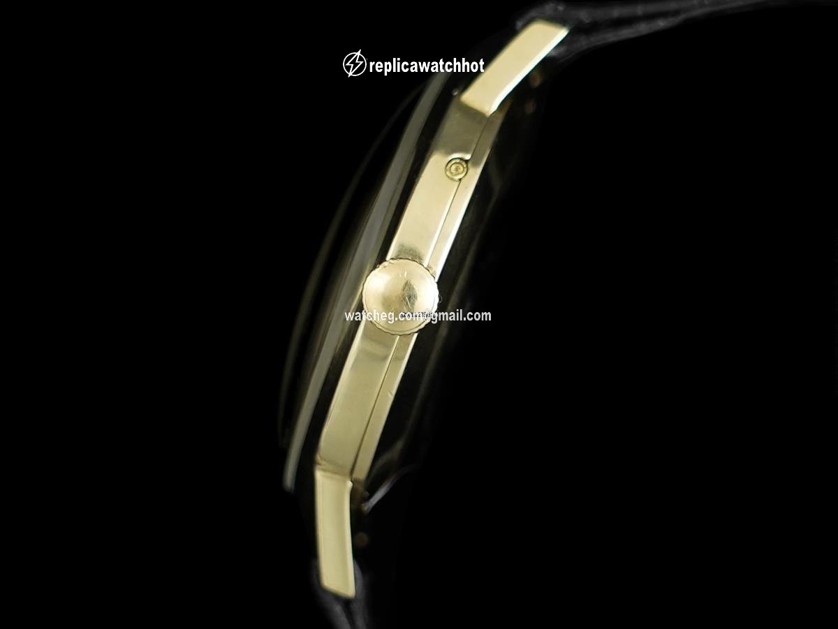Jaeger-LeCoultre Mens watch Unisex Manual winding Yellow gold 7861 3