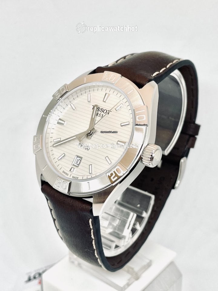 Tissot PR 100 Mens watch Unisex Quartz Steel T101.610.16.031.00 3