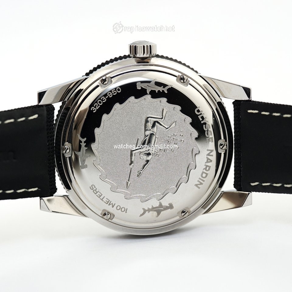 Ulysse Nardin Mens watch Unisex Automatic Steel 3203-950 3