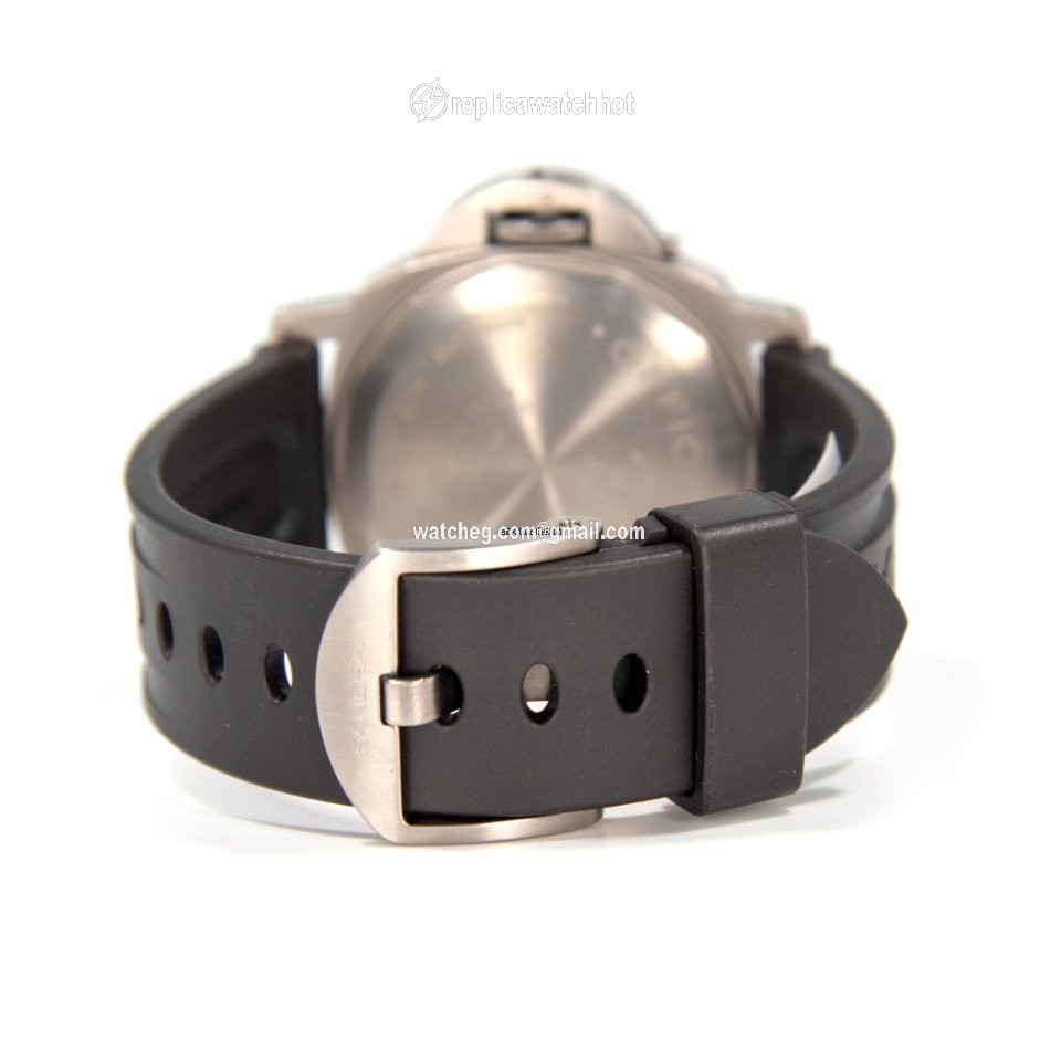 Panerai Luminor Marina Mens watch Unisex Manual winding Titanium PAM 00061 3