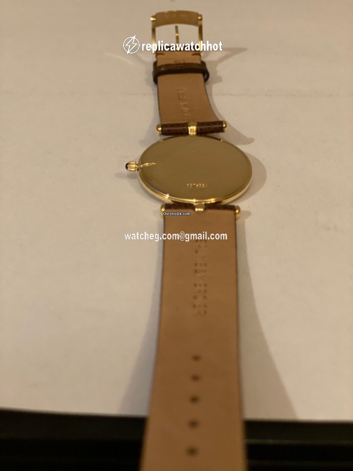 Baume & Mercier Mens watch Unisex Quartz Yellow gold 9626 and 3976384 3
