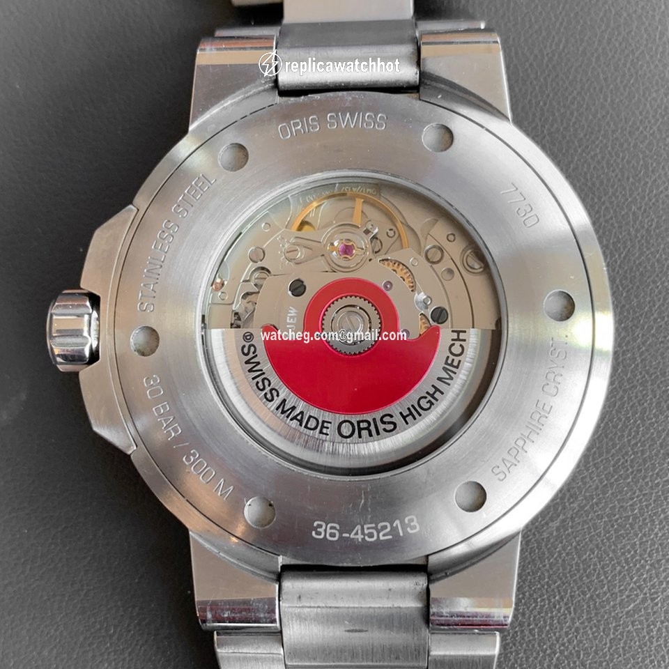 Oris Aquis Date Mens watch Unisex Automatic Steel 01 733 7730 4154-07 8 24 05PEB 3