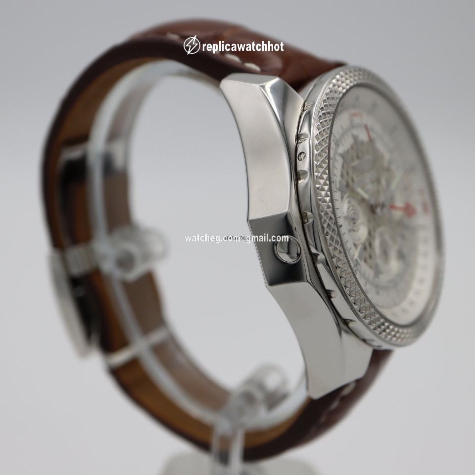 Breitling Bentley B04 GMT Automatic Steel AB043112.BC69.441X 3