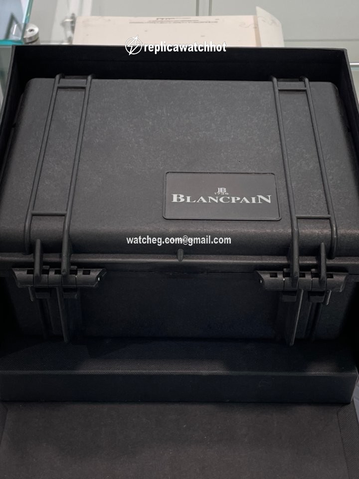 Blancpain Fifty Fathoms Mens watch Unisex Automatic Steel 5015c-1130-52b 3