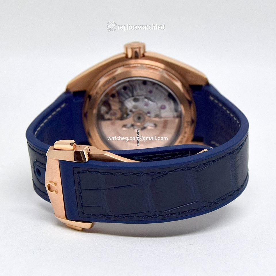 Omega Seamaster Planet Ocean Mens watch Unisex Automatic Rose gold 215.63.44.21.03.001 3