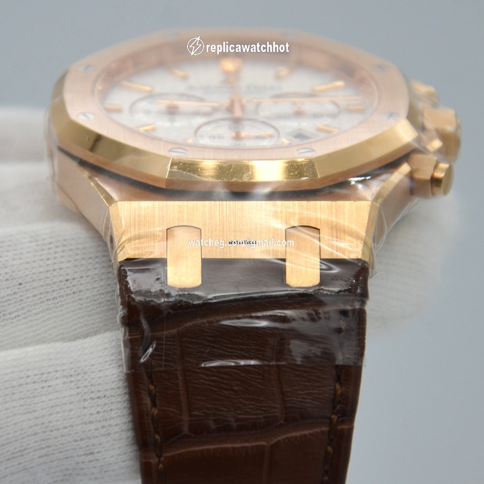 Audemars Piguet Royal Oak Chronograph Mens watch Unisex Automatic Rose gold 26320OR.OO.D088CR.01 3